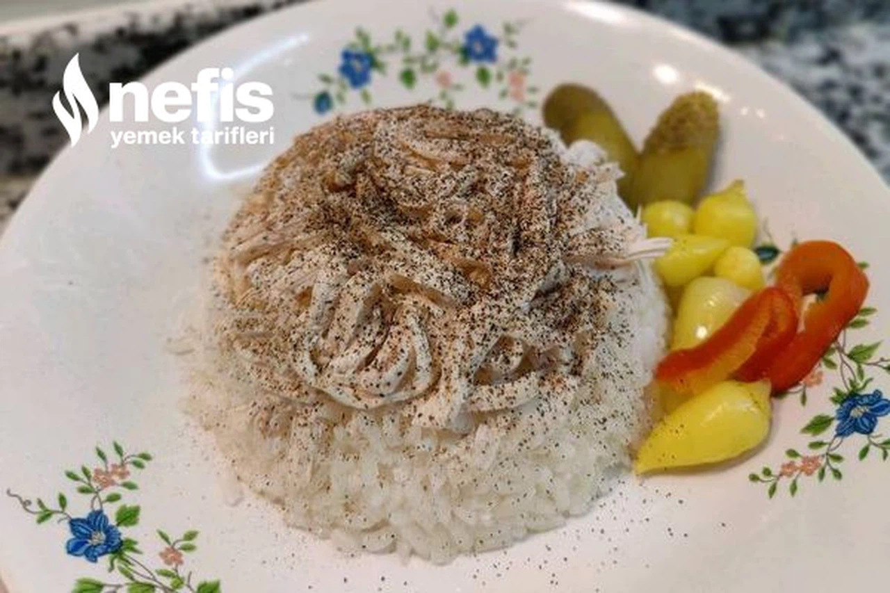 Pilav Üstü Tavuk (Mevlit Pilavı)