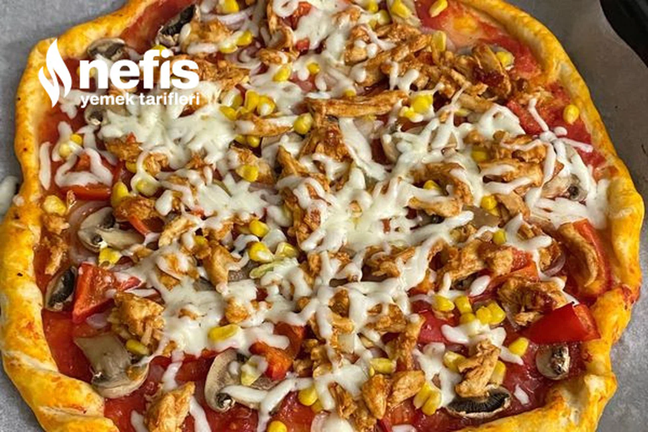 Tavuklu Pizza