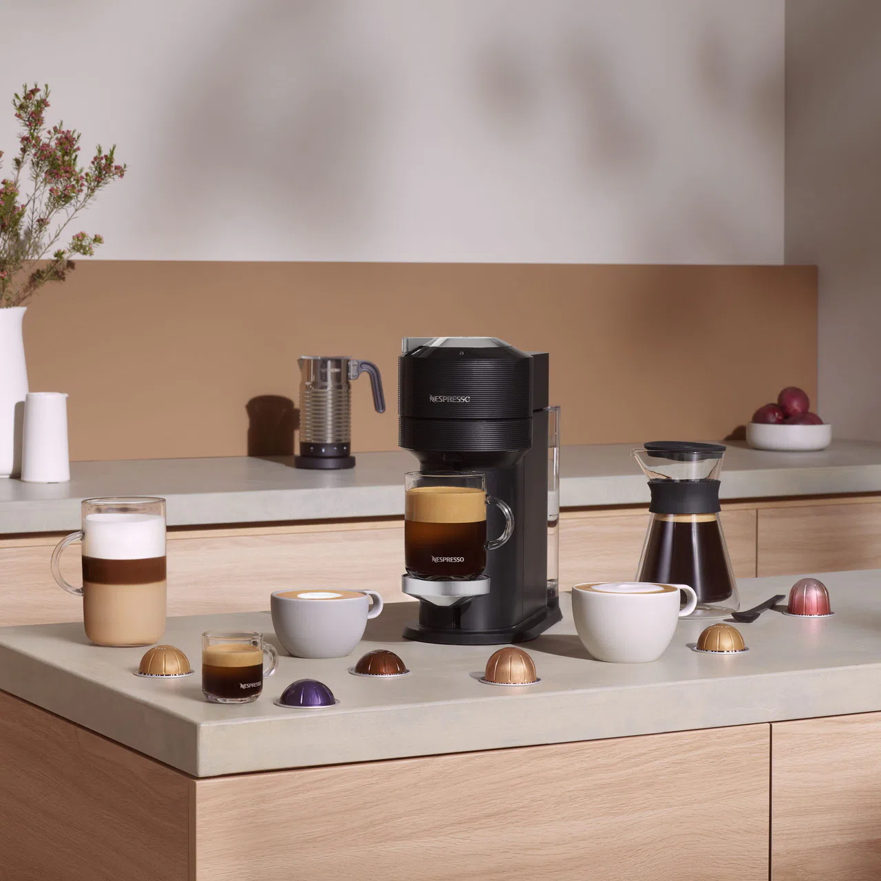 Nespresso'nun Tek Tuşla Büyük Fincan Kahve Hazırlayan Vertuo Kahve Sistemi Şimdi Türkiye'de