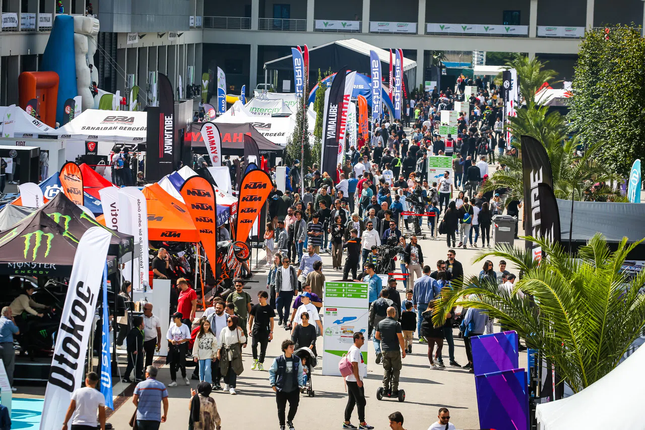 Türkiye’nin En Büyük Festivali V Weekend İçin Geri Sayım Başladı