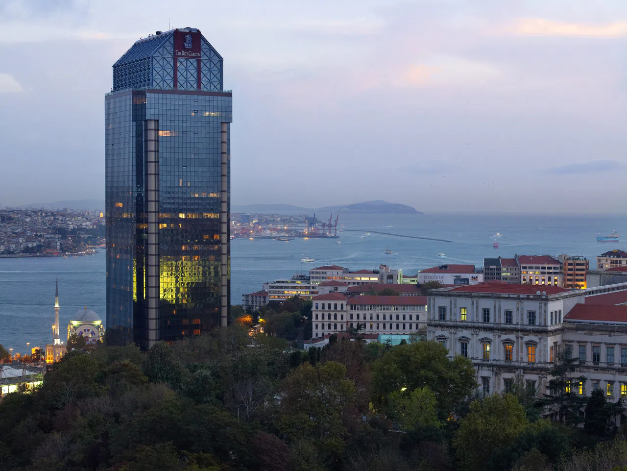 The Ritz-Carlton, Istanbul’a Condé Nast Traveler The Readers’ Choice 2023 Ödülü