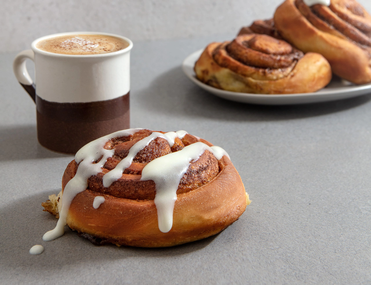 Özsüt’ten Aralık ayına özel ikili: Cinnamon Roll ve filtre kahve!