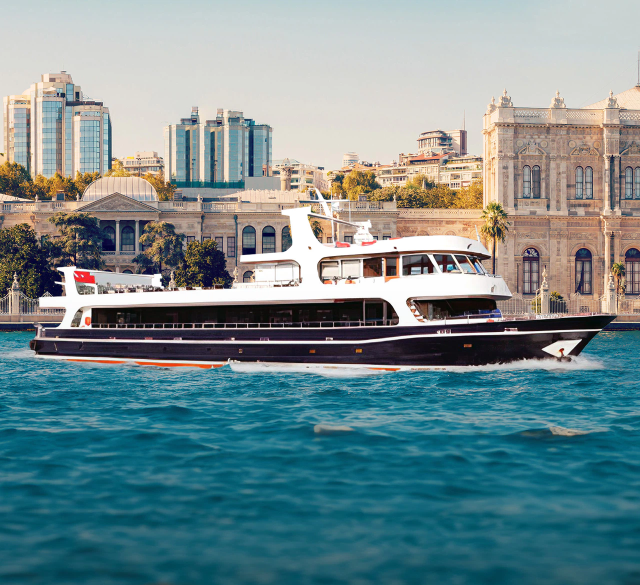 İstanbul’un Işıltısını Denizin Üzerinde Swissotel The Bosphorus Teknesinde Yakalamaya Var Mısınız?