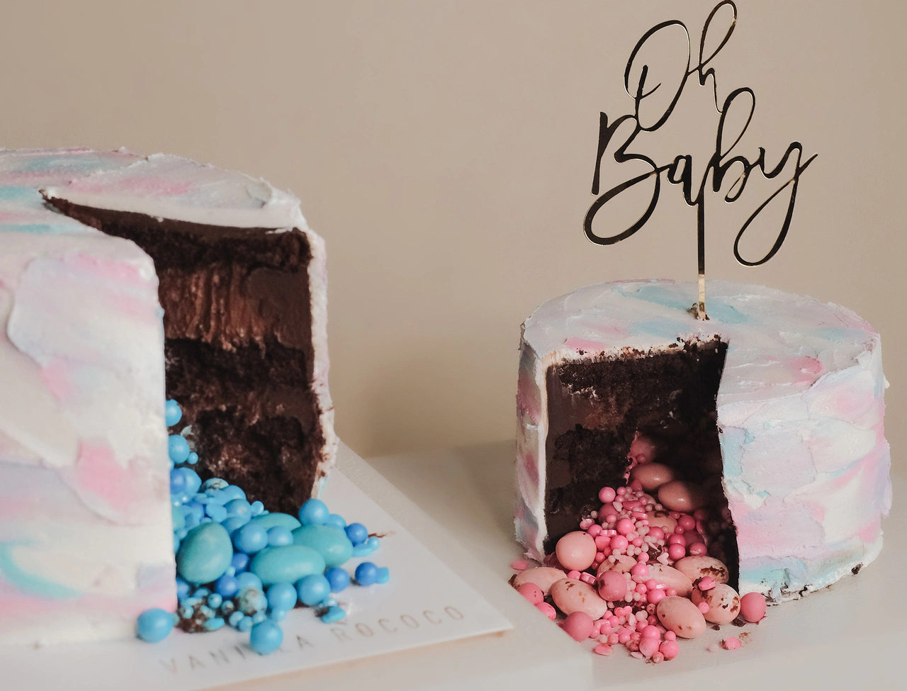 Vanilla Rococo’dan Cinsiyet Belirleme Partilerine Özel Renkli Pastalar