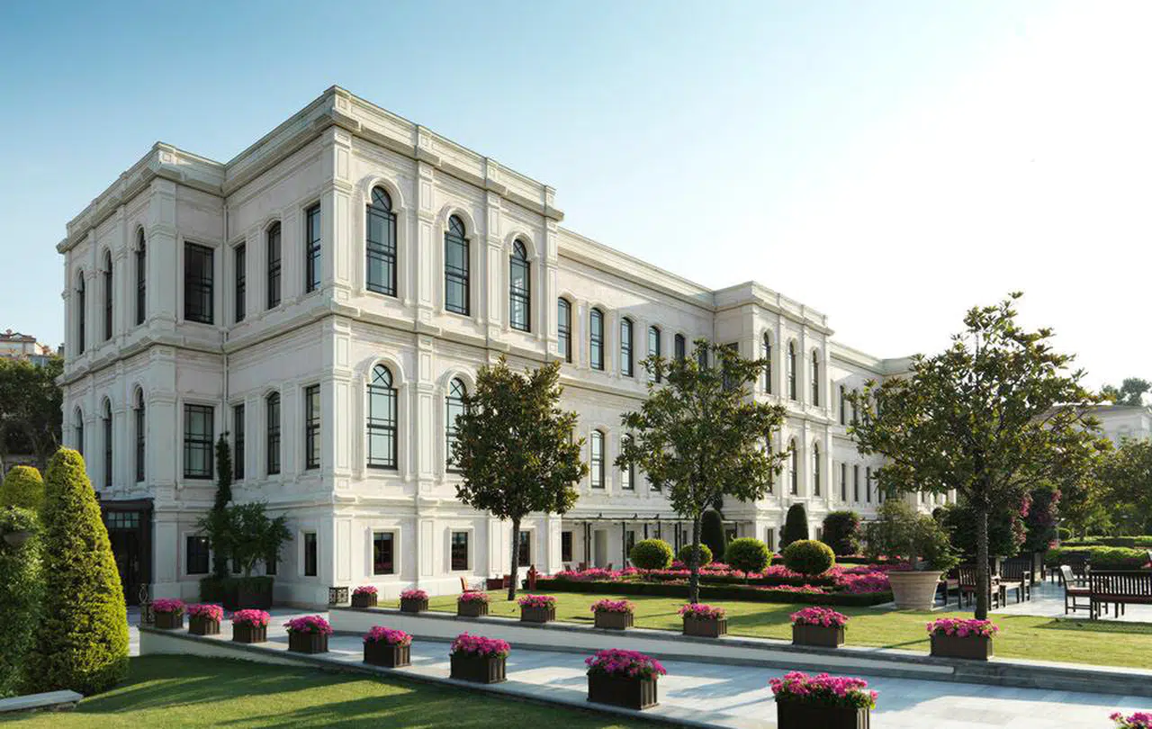 FOUR SEASONS HOTEL BOSPHORUS’ta Lezzet Dolu Brunch