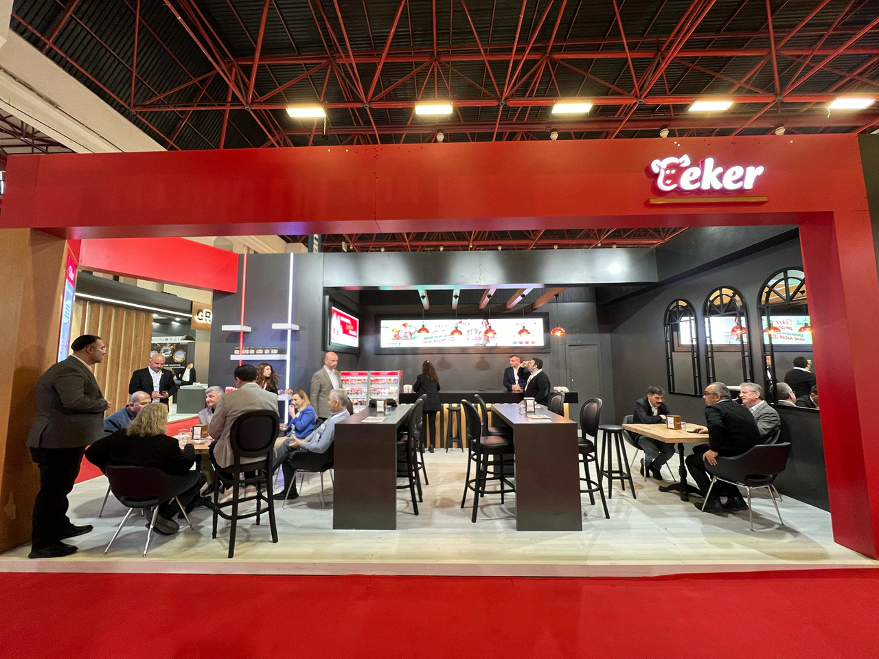 Eker, benzersiz lezzetleriyle 30. Uluslararası Gıda ve İçecek İhtisas Fuarı'na katıldı