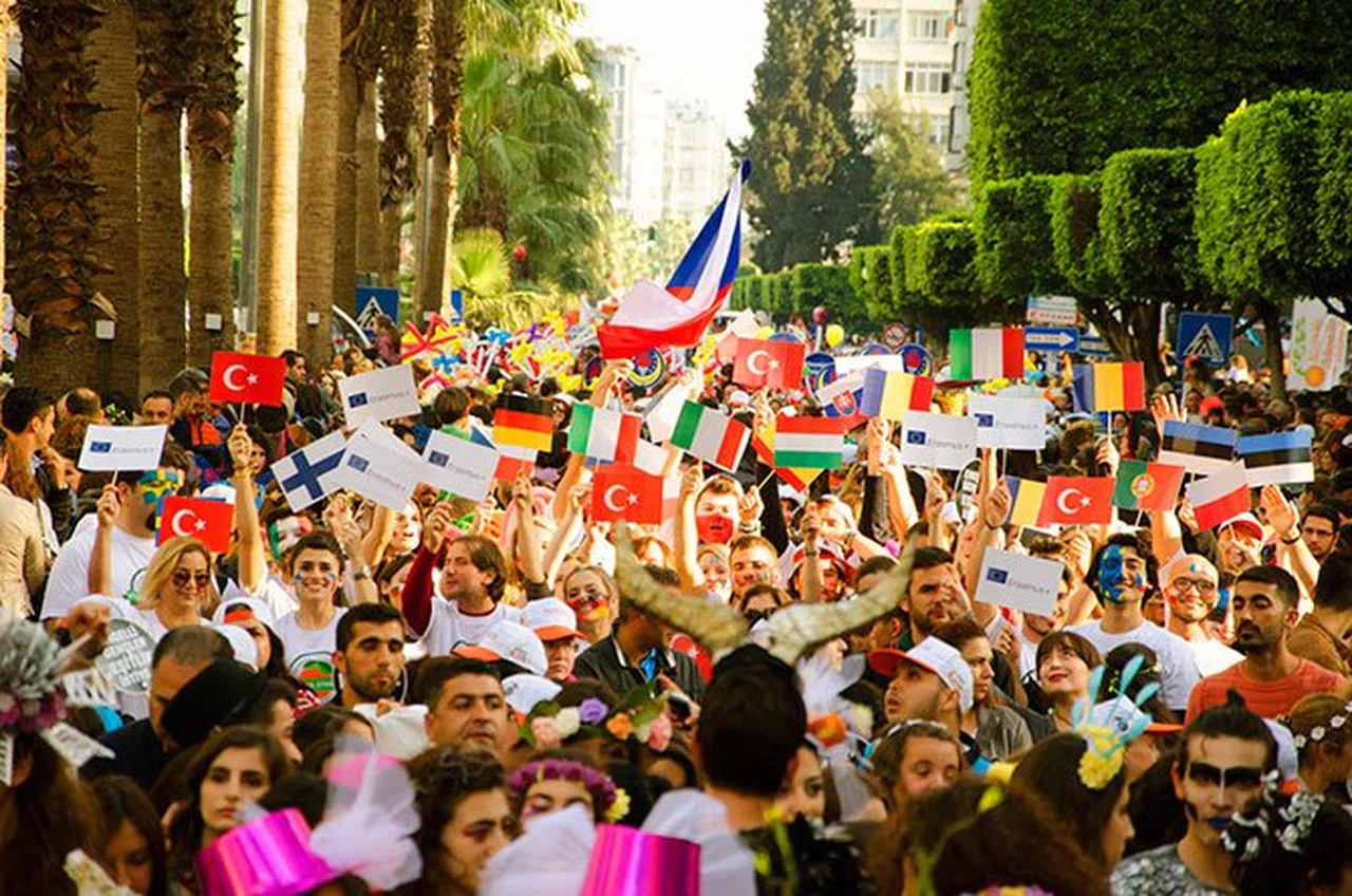 7’den 70’e Dünyanın Tüm Renkleri Karnaval Coşkusunu 13’üncü Kez Yaşayacak