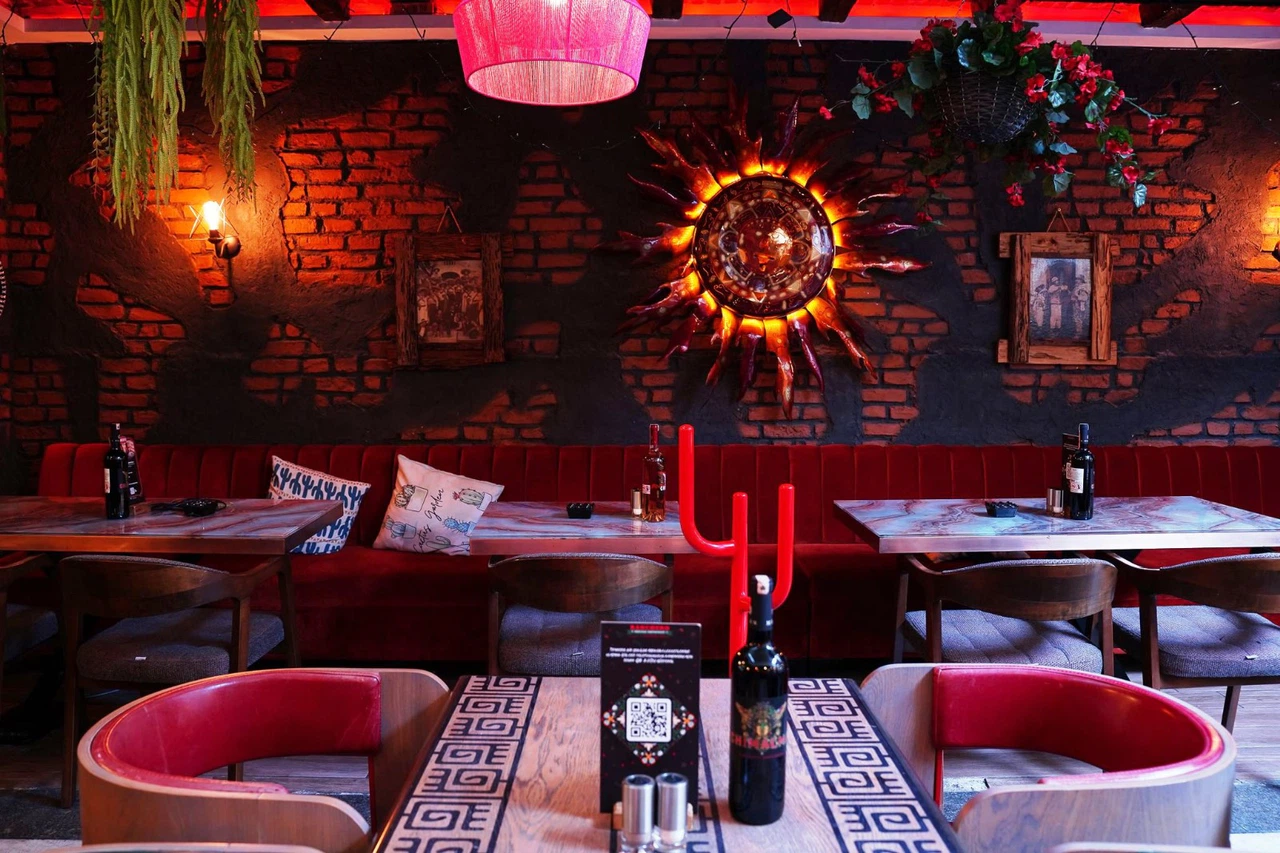 Aşkın Meksikalı Hali: Ranchero, 14 Şubat Sevgililer Günü'nde Çiftlere Unutulmaz Bir Deneyim Sunuyor