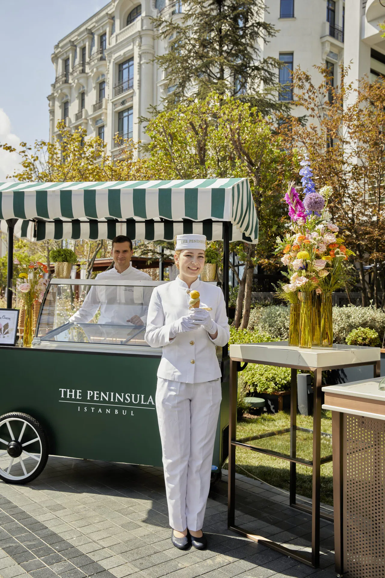 THE PENINSULA ISTANBUL’DAN ANNELER GÜNÜ’NE ÖZEL KUTLAMA