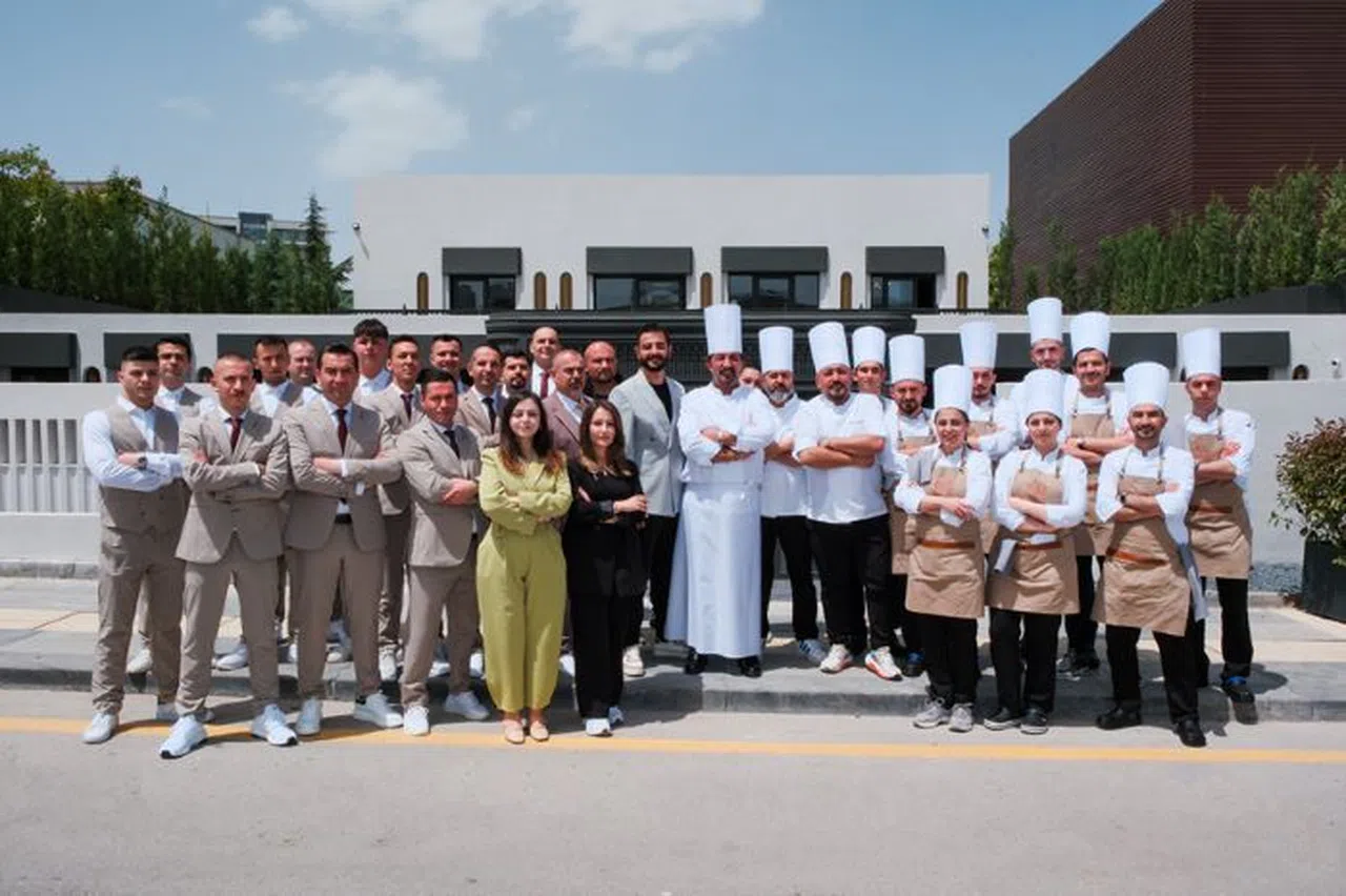 MasterChef Mehmet Yalçınkaya’dan Göç Yolunun Ateşi: Alaz Restoran