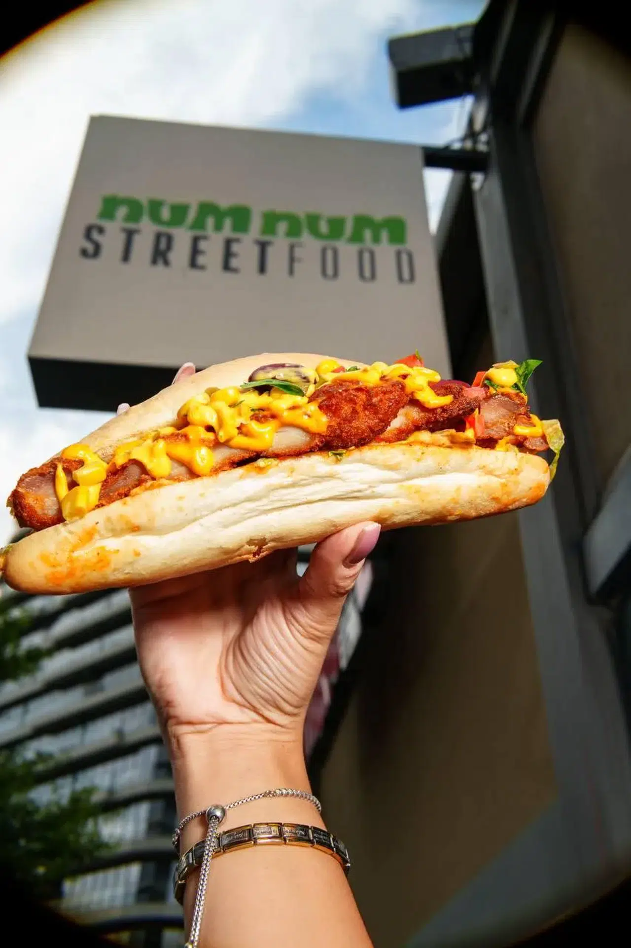 NumNum Street Food, Sabiha Gökçen Havalimanı'nda Taze Bir İstasyon Kurdu!
