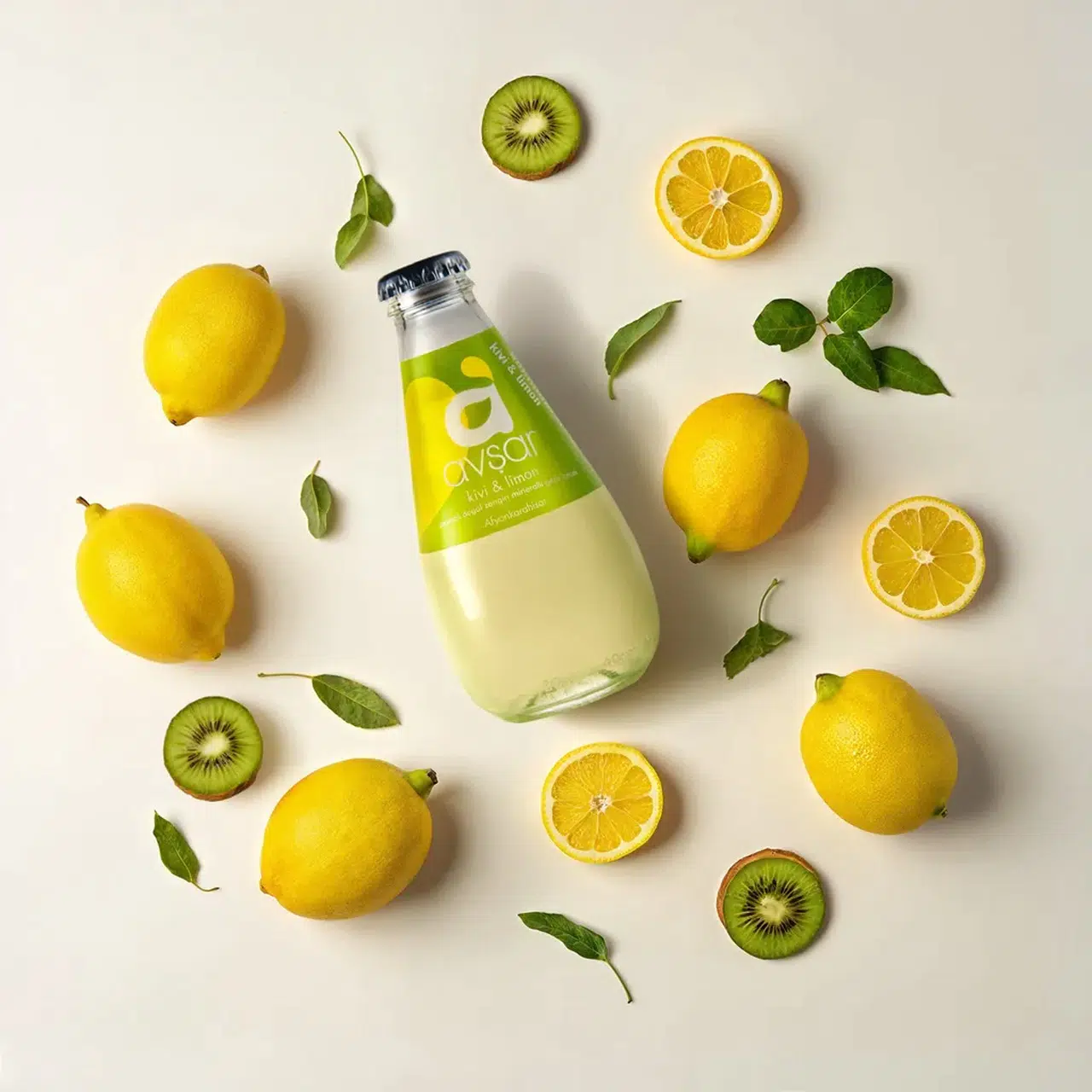 Avşar Maden Suyu'ndan Eşsiz Bir Serinleme Deneyimi: Kivi ve Limon Aroması ile Buluşun!