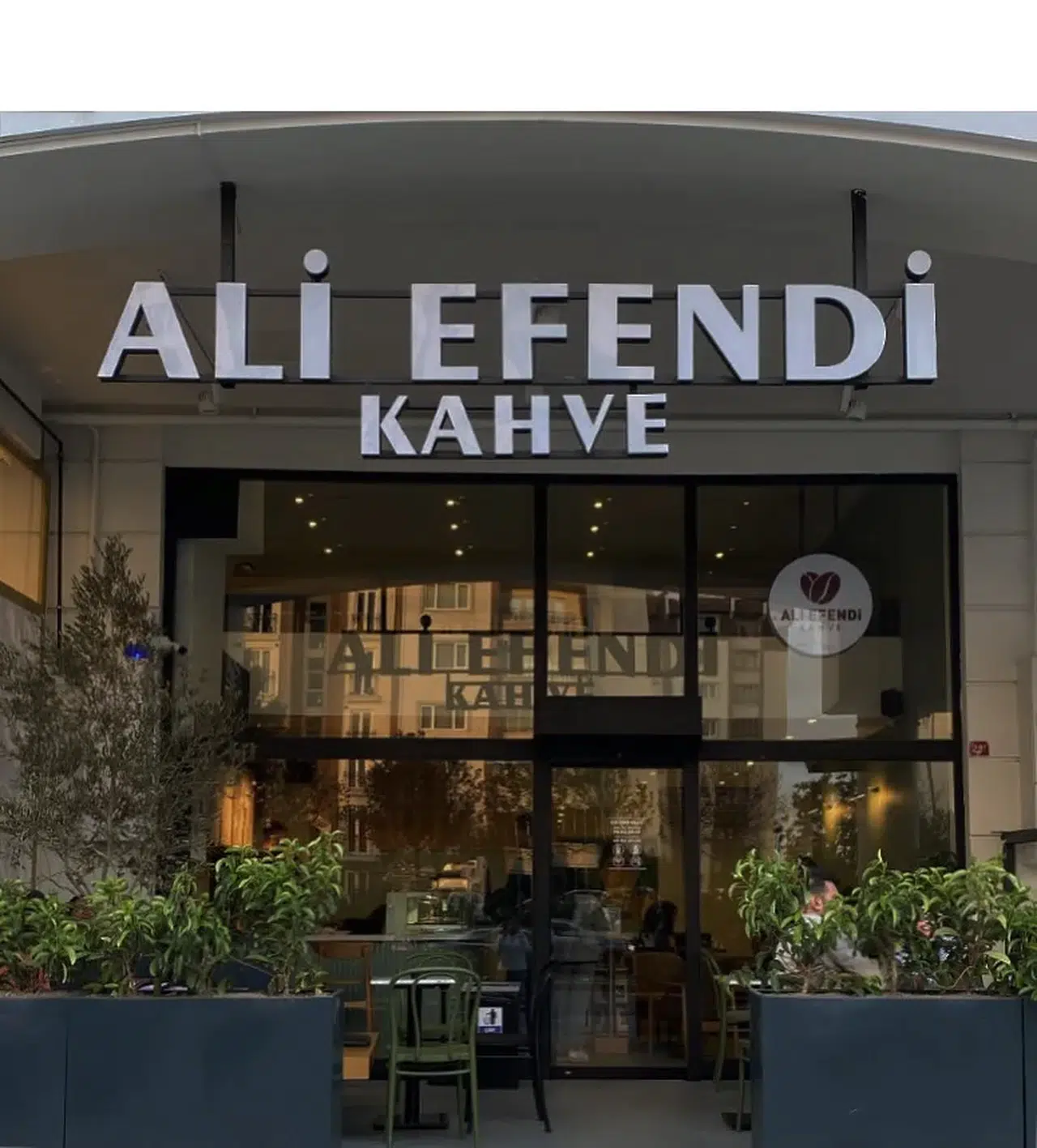 Ali Efendi Kahve: Yenilikçi Franchise Sistemi ile Kahve Geleneğini Geleceğe Taşıyor!