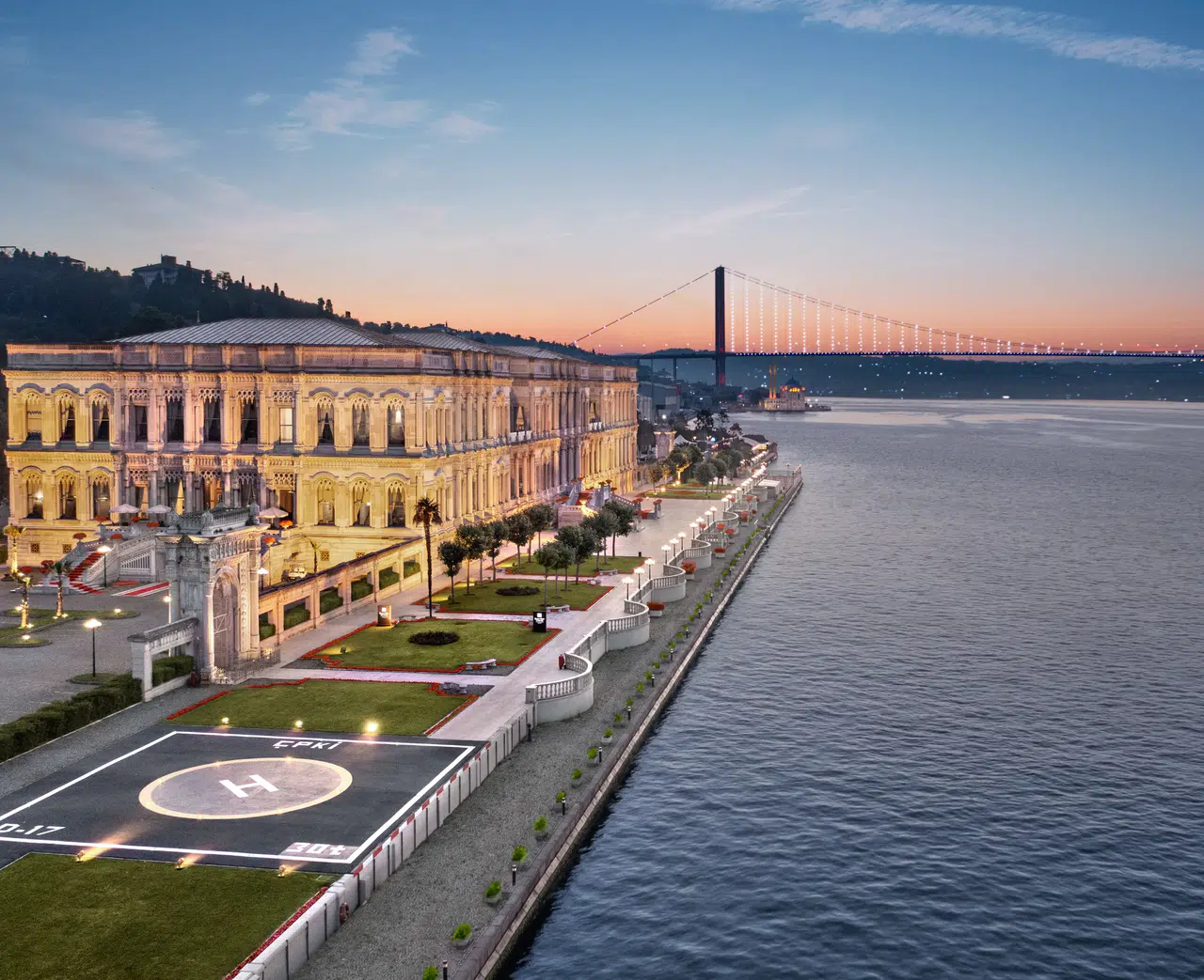Çırağan Palace Kempinski İstanbul, 2025 ULTRAs Ödülleri'nde Türkiye, Orta Doğu ve Afrika'nın En İyi Oteli Seçildi!