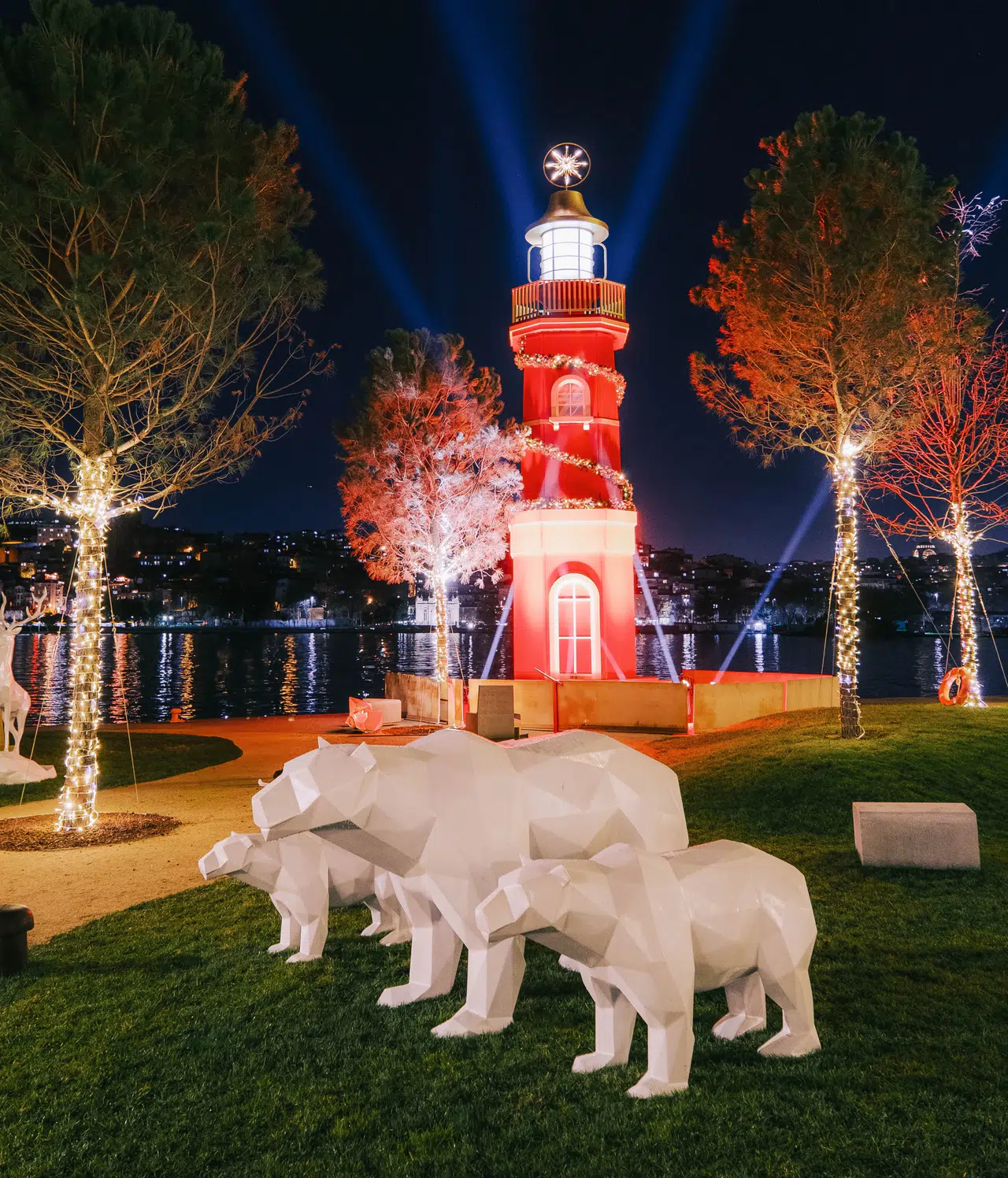 Tersane İstanbul Kış Kasabası, 15 Şubat 2026'ya Kadar Renkli Etkinliklerle Kapılarını Açık Tutacak!