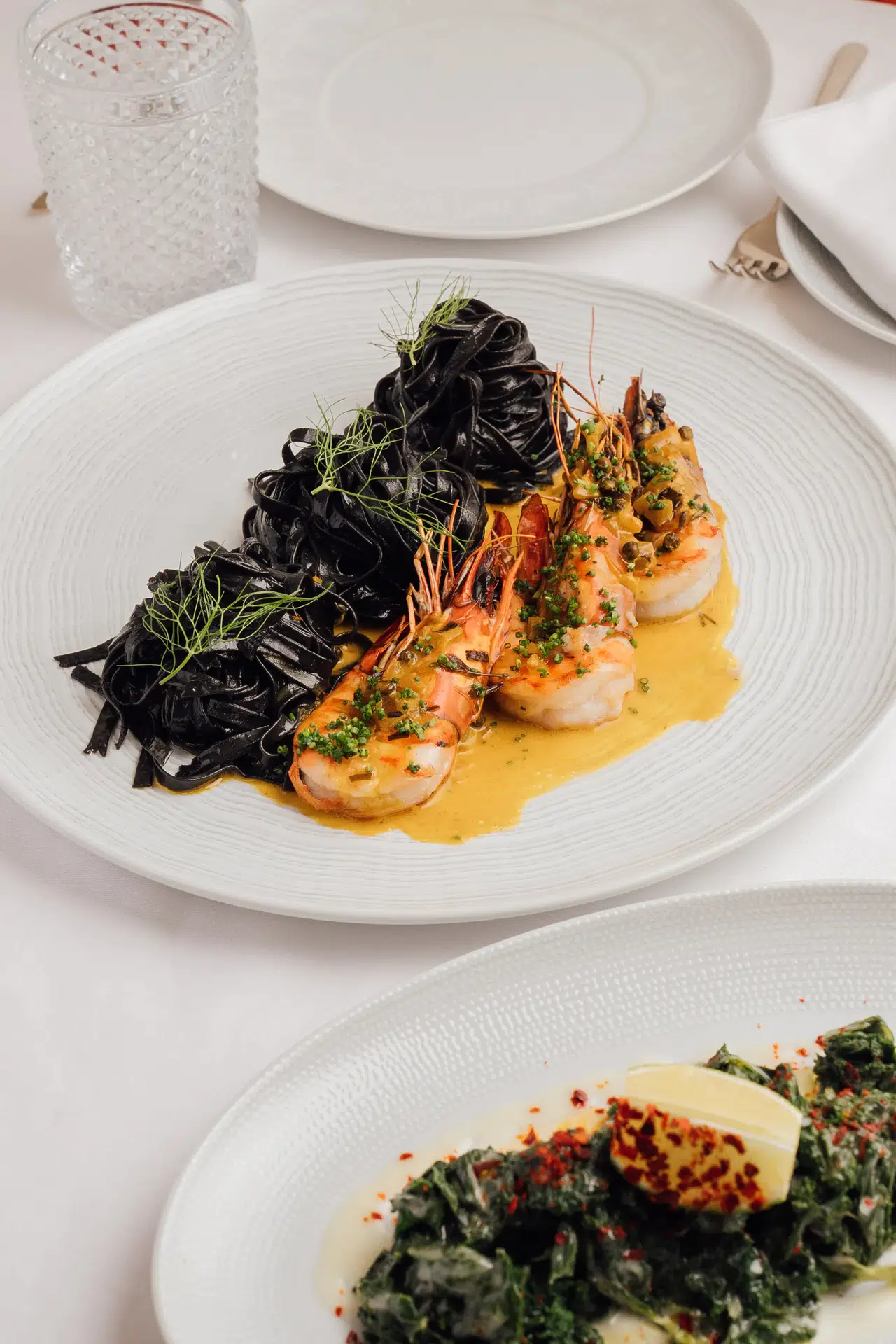 Yılbaşı Coşkusu: mykOrini, 2026’ya Yunan Adaları Esintileriyle Karşılıyor