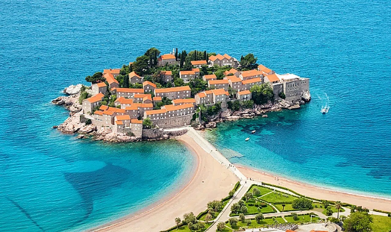 TatilBudur’dan Vizesiz Tatil Rotası Önerileri: Balkanlar, Mısır, Tayland ve Dubai