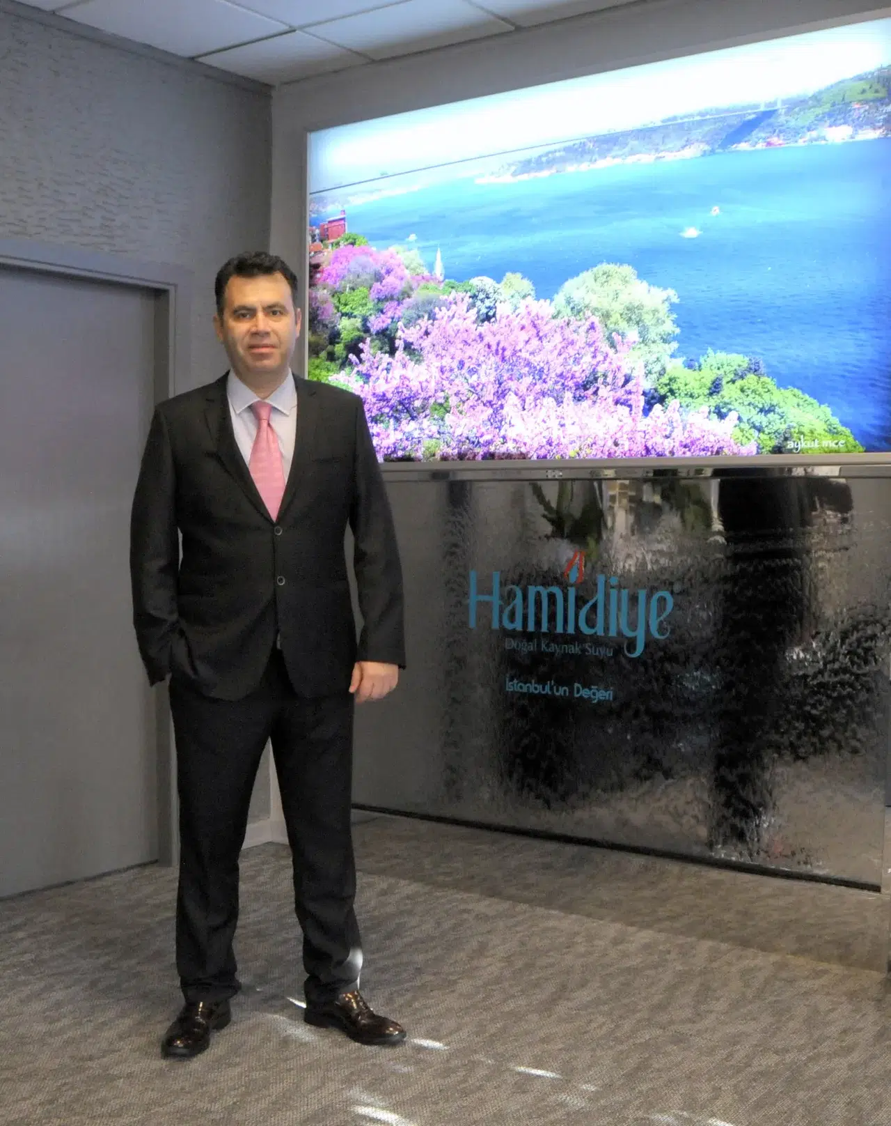 Hamidiye'den Yeni Bir Lezzet: Hamidiye Mineral Su Piyasada!