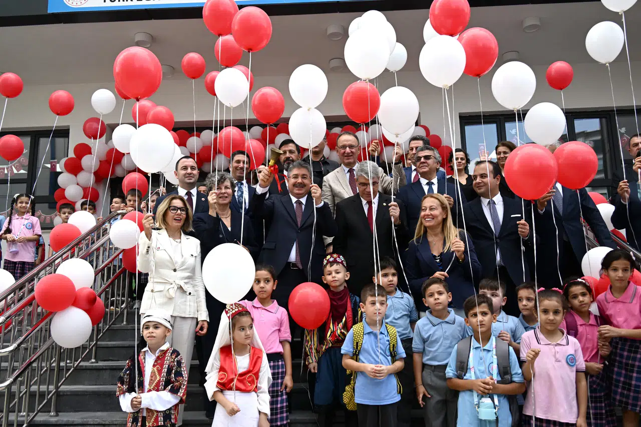 Şenpiliç, Depremzede Çocuklar için Yeni Bir Okul Daha Açıyor: Osmaniye'de Türk Eğitim Vakfı ile Ortak Proje Hayata Geçti