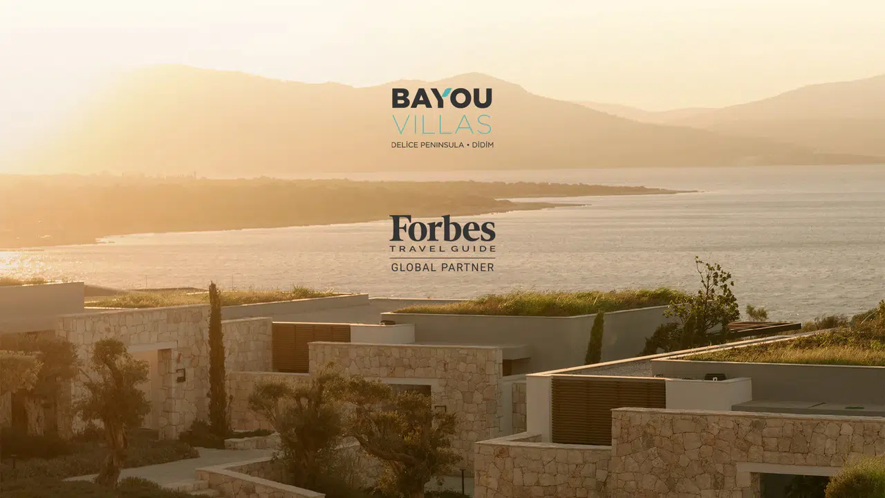 Ege’nin Eşsiz Doğasında Lüks Konfor: Bayou Villas Delice Peninsula, Forbes Travel Guide'da Kendine Yer Buldu!