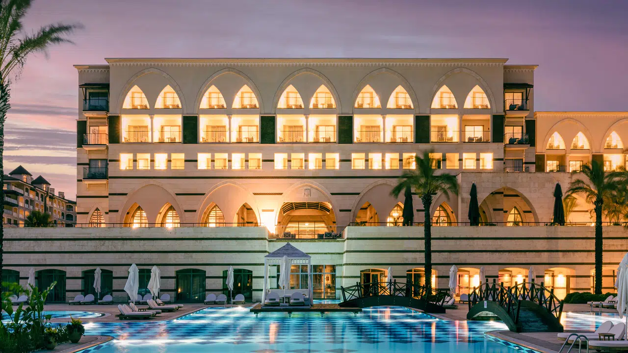 Kempinski Hotel The Dome Belek, Sevgililer Günü'nde Aşkınızı Donduruyor!