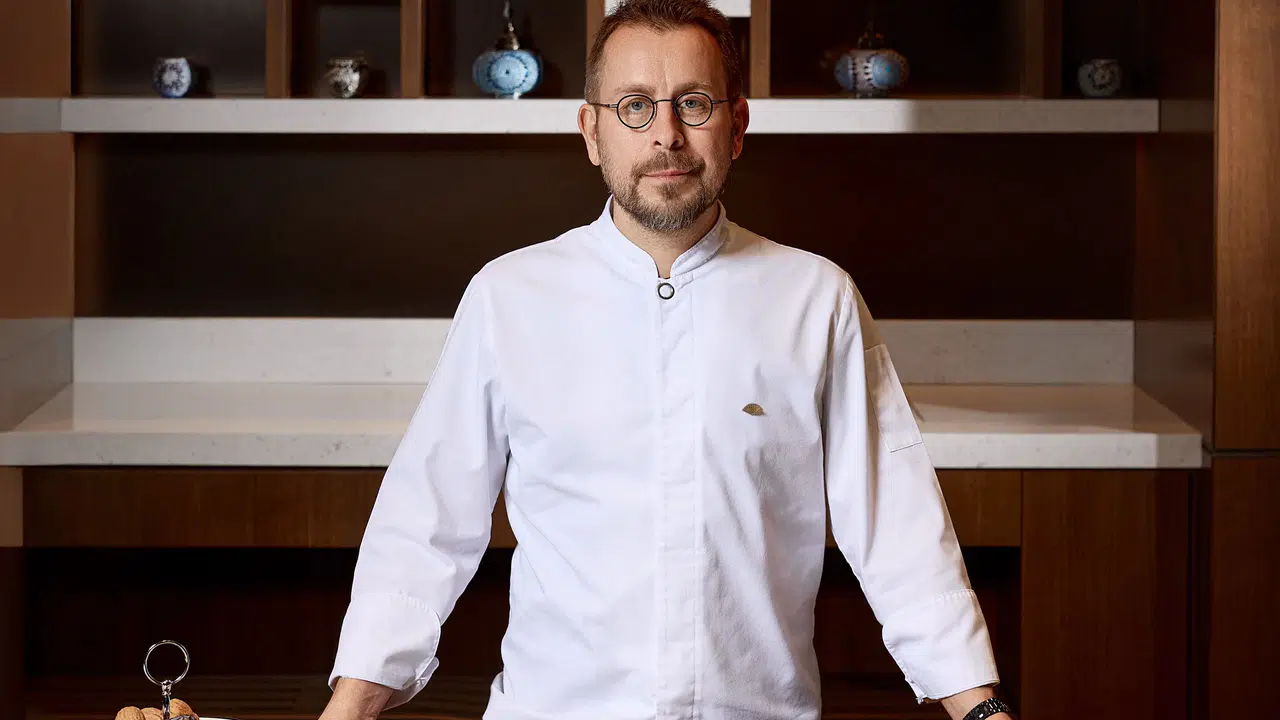 Şef Ömür Akkor ile Ramazan Sofraları, Mandarin Oriental Bosphorus'ta Yeniden Hayat Buluyor!