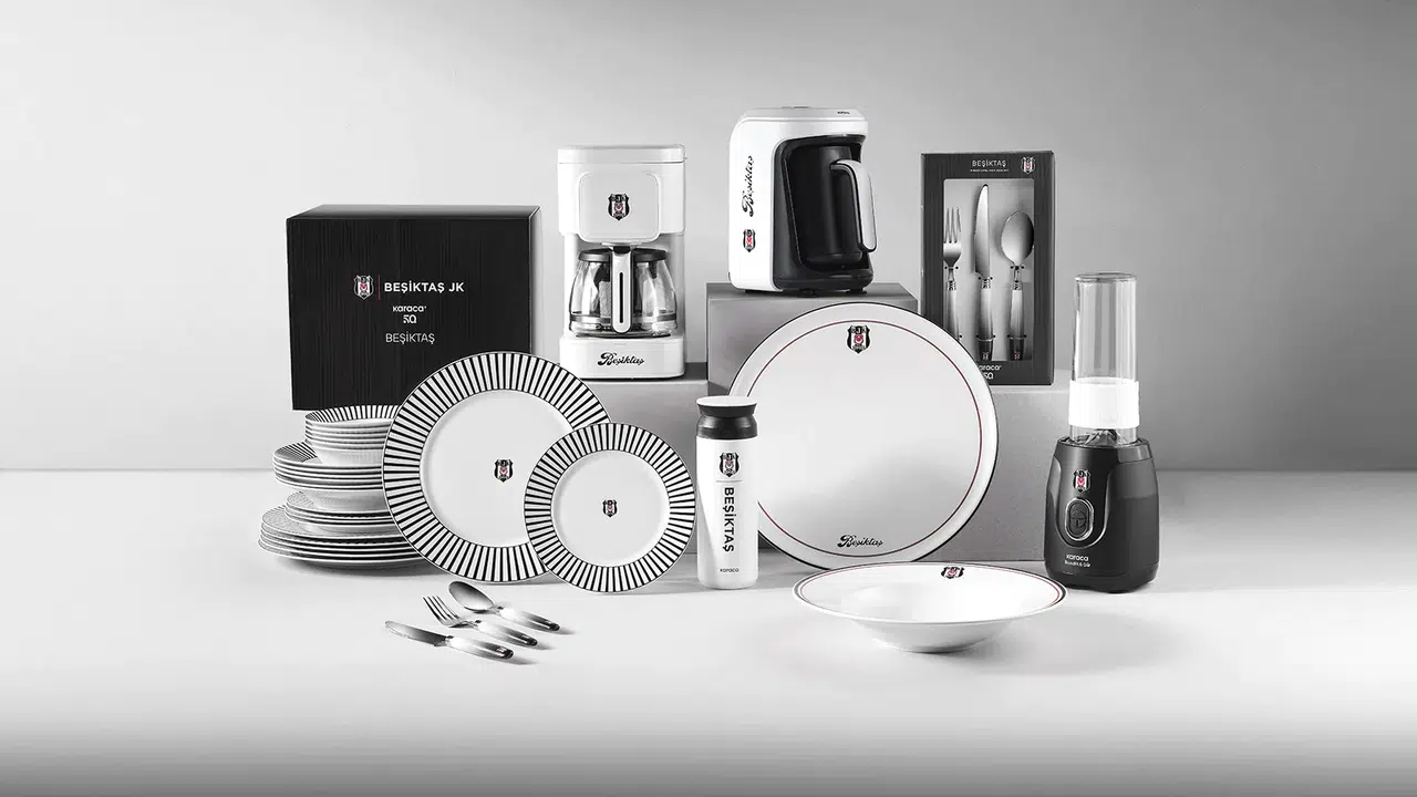 Karaca'dan Taraftarlar İçin Özel Koleksiyon: Büyük Takımların Ruhu Artık Sofralarda!