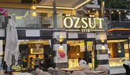 Akdeniz'in Gözde Tatil Noktası, Özsüt Lezzetleri ile Büyülüyor!