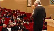Komili, Sağlıklı Yaşam Zirvesi'nde Zeytinyağının Faydalarını Gözler Önüne Serdi