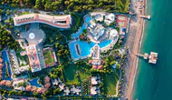 Ela Excellence Resort Belek yenilenebilir enerjiyle sürdürülebilir turizme yöneliyor, I-REC sertifikasını aldı.