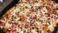 Tepsi Pizza Yapmanın Püf Noktaları ve Pratik Tarifi!