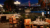 Boğaziçi’nde Yaz Rüyası: İstanbul’da Öğle ve Akşam Yemekleri, Pazar Brunch’ı ile Müzik Dolusu Günler Sizi Bekliyor!