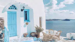 Yunan Adaları'nda Tatil Yaparken Yunanistan'a Yatırım Fırsatları: Uzmanlardan İpuçları!