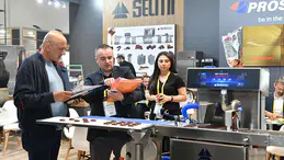 Gıda Üretiminde Rekabet: Saatte 11 Bin Ürün ve 5 Saniyede 8 Dilim Başarı Duyurusu!
