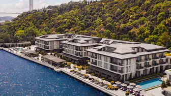 Bosphorus'ün Kalbinde: Mandarin Oriental İstanbul'da Dr. Pratap ile Bütünsel Şifa Deneyimi