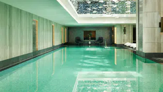 Raffles İstanbul'da 2024'e Işıltılı Bir Merhaba!