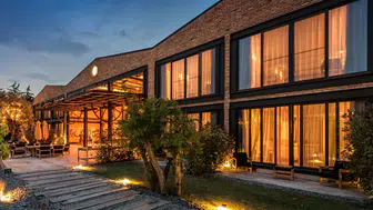 Warehouse by The Stay, Avangart Tabldot ile Unutulmaz Bir Yılbaşı Eğlencesine Adım Atıyor!