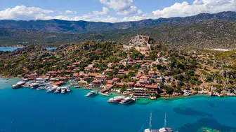 Ege ve Akdeniz'in En İyi 6 Koyu ve Otel Seçenekleri: ENUYGUN.com'un Önerileri!