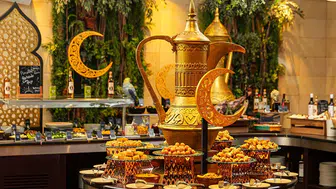 Ramazan Ayında Suudi Arabistan: Geceleri Hareketli, Sofralar Birleşiyor!