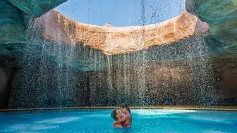 Sevgililer Günü'nde Unutulmaz Bir Romantizm: Regnum The Crown ve Regnum Carya'dan Eşsiz Konaklama İmkanı!