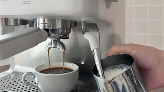 Evde Kahveseverler için: Electrolux Explore 8 Manuel Espresso Makinesi ile Barista Keyfi!