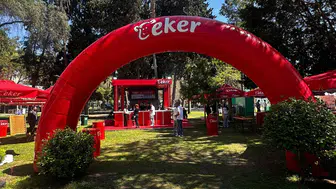 Eker, Adana Karnavalı'nda Eğlencenin Zirvesine Çıktı!