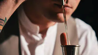 İstanbul'un Yarımada'sında Büyüleyici Bir İş Birliği: Topside Bar ve 1930 Cocktail Bar!