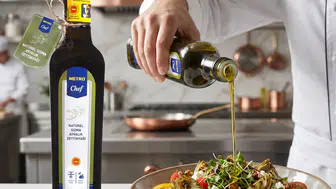 Tescilli Coğrafi İşarete Sahip Ayvalık Zeytinyağı, Metro Chef Kalitesiyle Marketlerde!