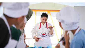 Sinangil ve Kalben Derneği, miniklerin pastacılık yeteneklerini keşfetmesi için özel bir atölye düzenledi.