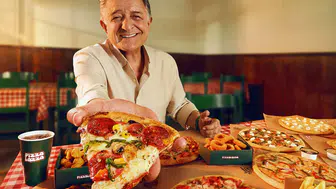 Yılmaz Vural, PizzaLazza'nın Reklamlarının Yeni Yüzü Oldu!