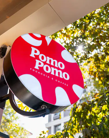 Bağdat Caddesi'nde Yükselen Lezzet: Pomo Pomo'da Focaccia Sandviç Keyfi!