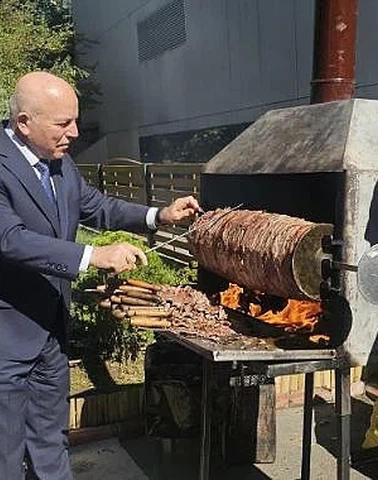 Başkan Mehmet Sekmen: “Erzurum, Gastronomiyle Yeniden Markalaşıyor”