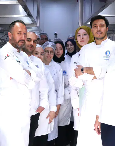 İstanbul Okan Üniversitesi'nde Gastronomi ve Sürdürülebilirlik Dersi Kapsamında Gıda Atıkları Komposta Dönüşüyor!