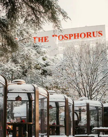 Kış Mevsiminin Büyüsünü Sunan: Swissôtel Chalet ile Eşsiz Bir Deneyim!